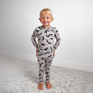 Gigi and Max - Vlad Gray Bats TWO PIECE Bamboo Halloween Kids Lounge Set