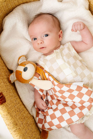 Copper Pearl Pepper Character Lovey