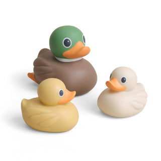 Itzy Ritzy - Itzy Ducky Family™ - Bath + Water Table Toys