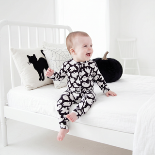 Dreamiere Paranormal Naptivity Convertible Footie | Haunted Noir