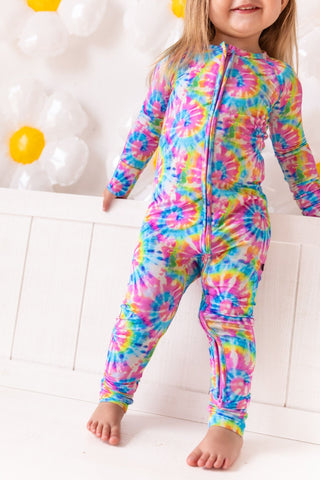 Lev Baby Rainbow Tie Dye Convertible Romper