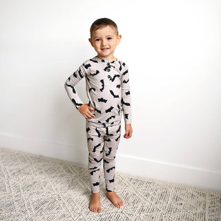 Gigi and Max - Vlad Gray Bats TWO PIECE Bamboo Halloween Kids Lounge Set