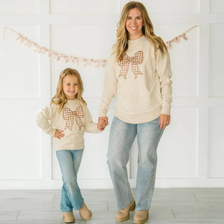 Sweet Wink - Gingham Bow Patch Sweatshirt