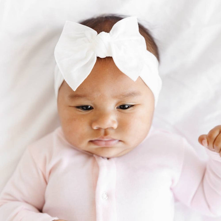 Baby Bling Bows - THE KNOT Soft nylon headband: white