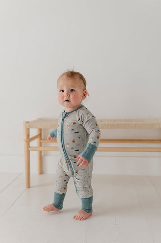 Baby Sprouts - Baby Sprouts Long Sleeve Zip Romper Farm - Classy Rascals Boutique