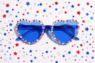 Cheeky Plum - Cheeky Plum - Heart Sunglasses - Red, White & Cute - Classy Rascals Boutique