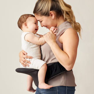 Itzy Ritzy - Itzy Ritzy - Itzy Hold & Fold™ - Classy Rascals Boutique