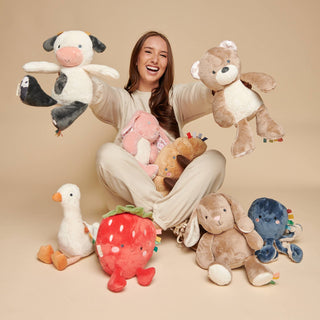 Itzy Ritzy - Itzy Ritzy - Sweetie Snuggles™ Plush - Classy Rascals Boutique