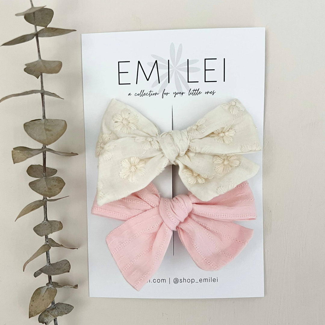 Emi Lei - Alligator Clip Bow Set -   Ivory Floral & Pink